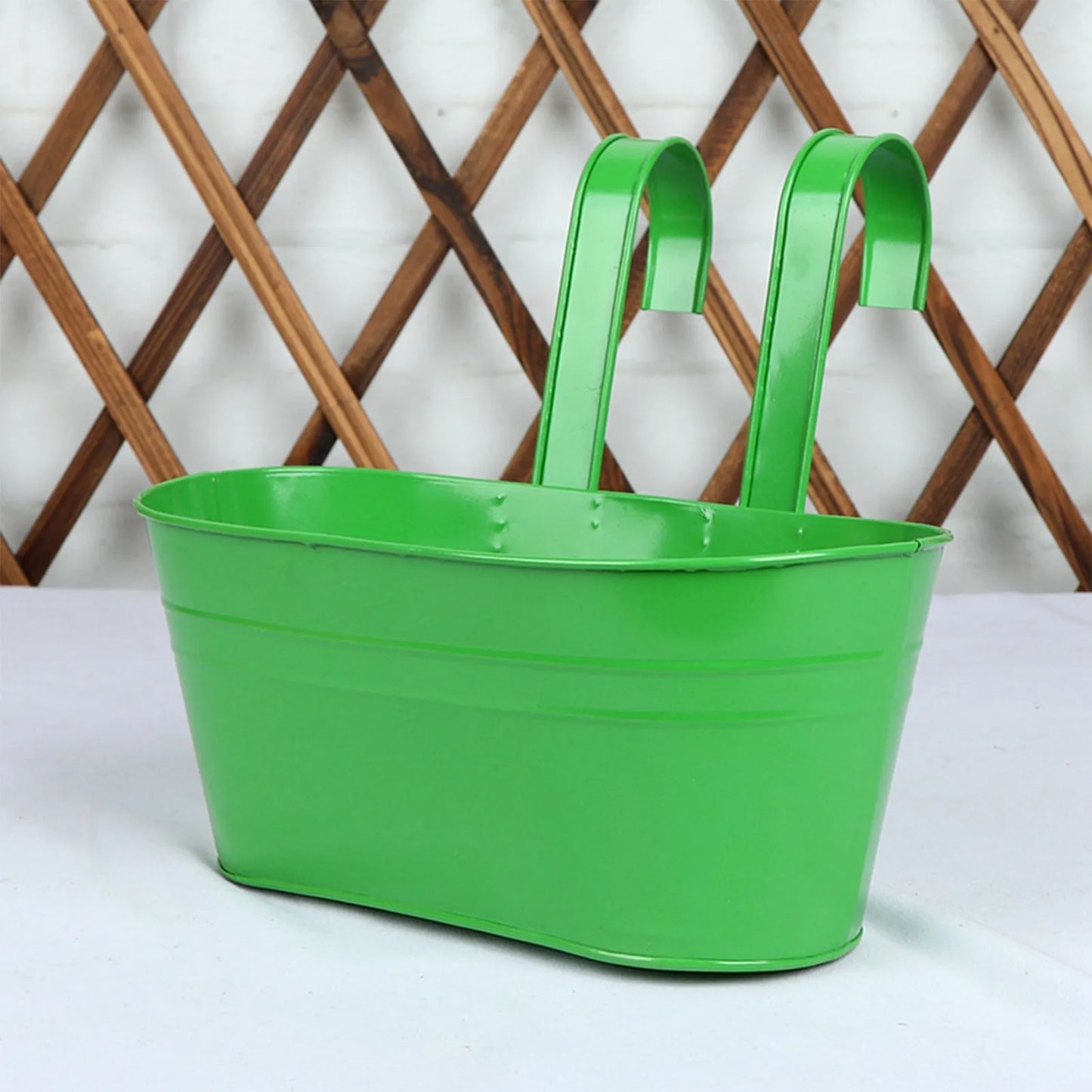 Flower Pot Fence Balcony Garden Hanging Pots Solid Colored Sturdy Plastic Hanging Pots