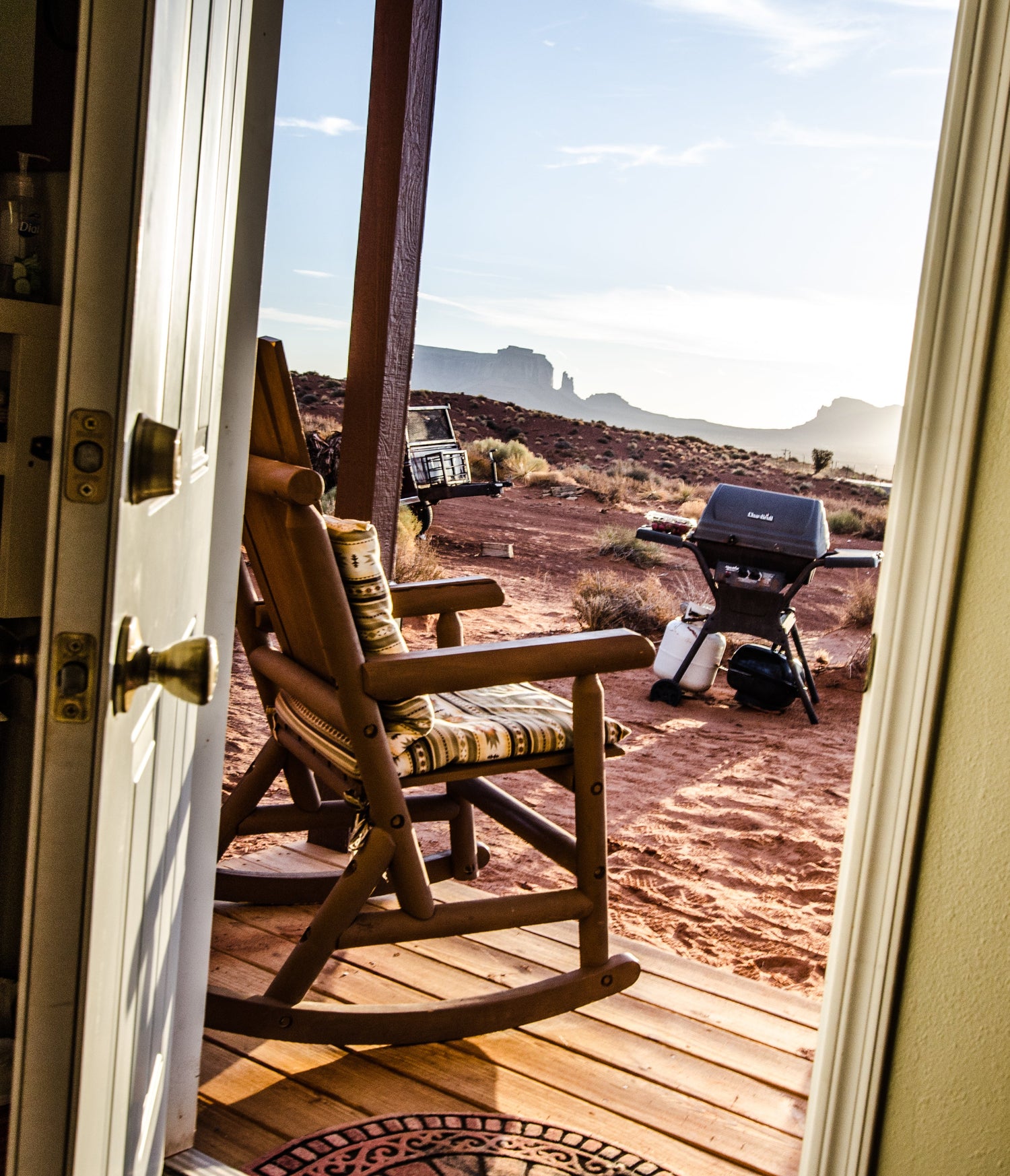 Patio & Porch