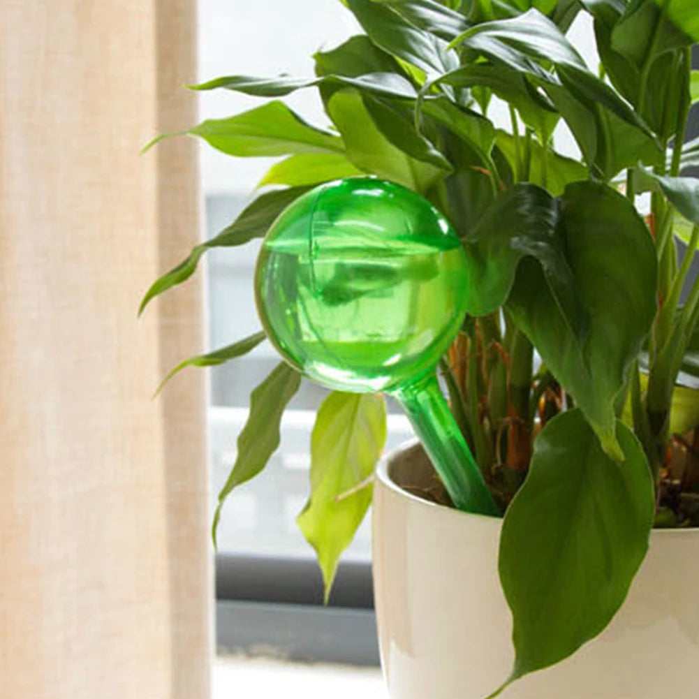 1pcs Automatic Plant Water Feeder Self Watering Plastic Ball Indoor Outdoor Flowers Water Cans Flowerpot Drip Irrigation Device
