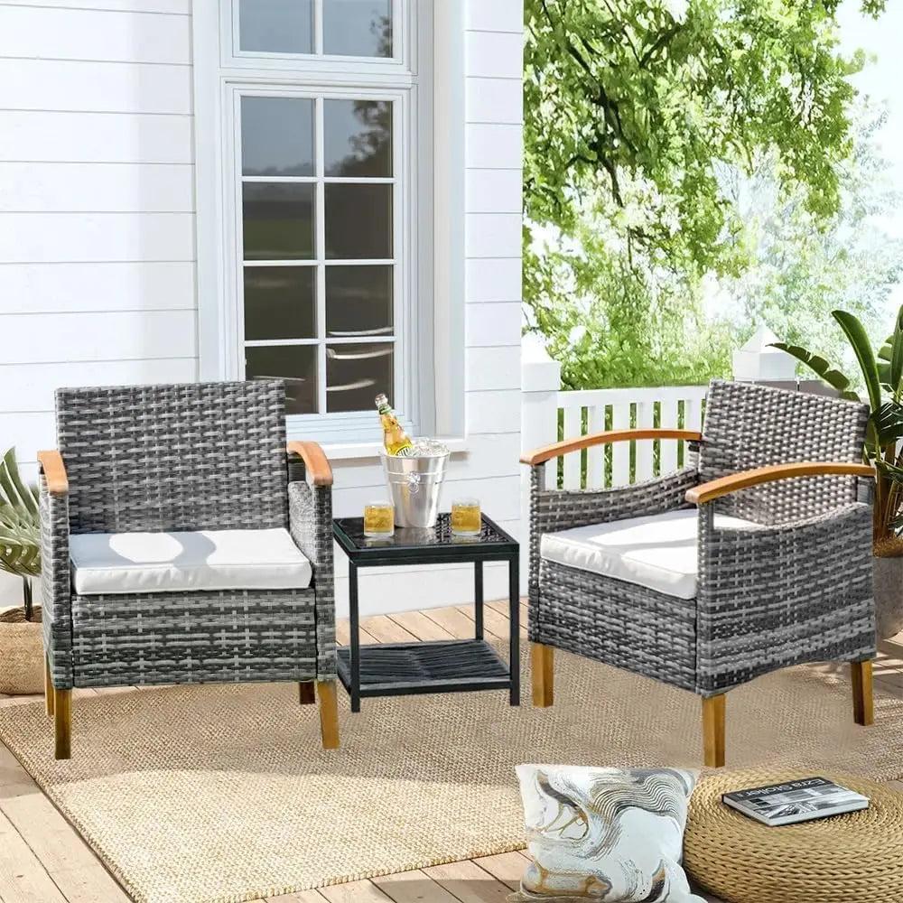 Wicker Courtyard Furniture Set with Table