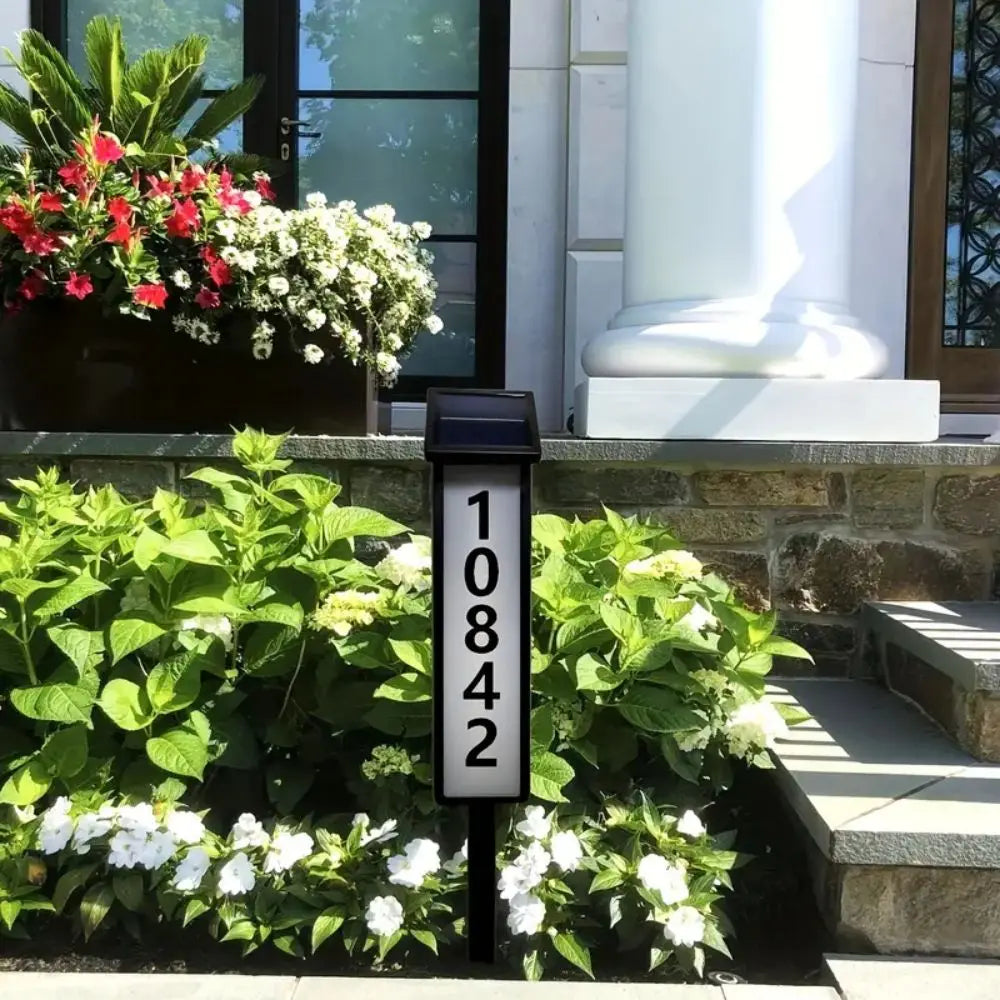 1pc r Light, Light With Stake, Solar Powered LED Lighting